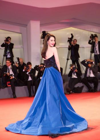 戚薇魅力写真 曼妙曲线性感撩人第4张