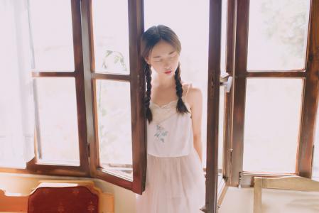 诱人的美女图片 _ 第(10)张