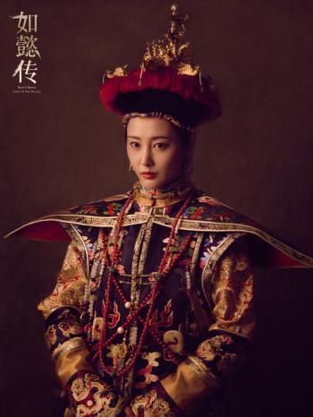 高清中国内地安徽芜湖女演员李纯时尚写真桌面壁纸下载第0张