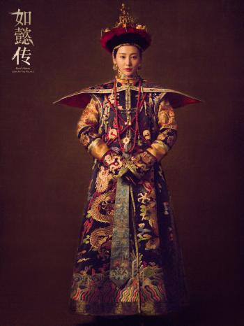 高清中国内地安徽芜湖女演员李纯时尚写真桌面壁纸下载第2张