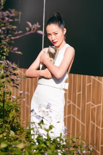 江一燕图片 _ 第(1)张