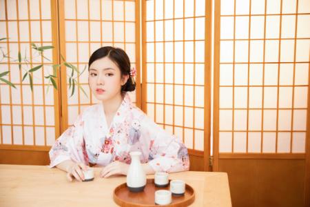 和服美女唯美私房照诱人美女写真第2张