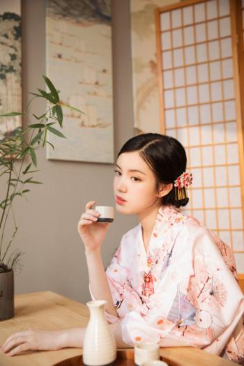 诱人的美女图片 _ 第(10)张