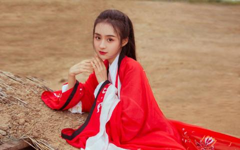 主持人章艳图片 中央电视台主持人章艳图片第5张