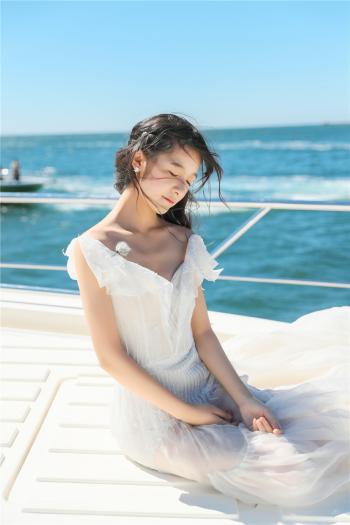 高清浙江省宁波美女徐娇唯美古风汉服小清新红毯写真第3张