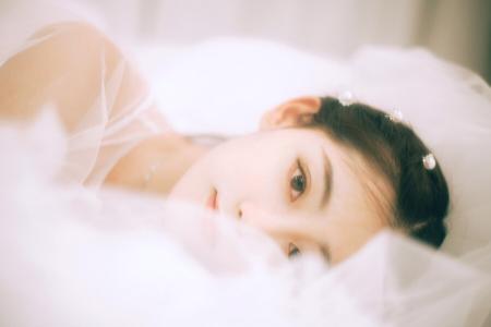 严屹宽杜若溪婚纱写真图片 明星夫妻温馨写真图片第0张