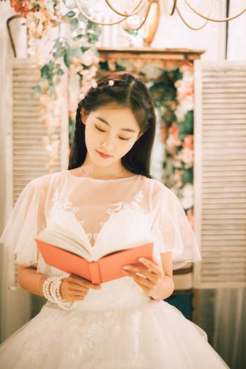 严屹宽杜若溪婚纱写真图片 明星夫妻温馨写真图片第2张