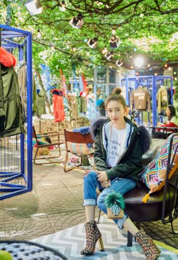 气质美女王丽坤清新素雅纯净至美艺术写真图片第6张