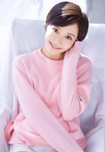 美女李牵图片 _ 第(5)张