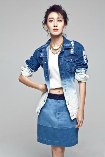 高清中国内地北京女演员高露青春活力性感写真图片第1张