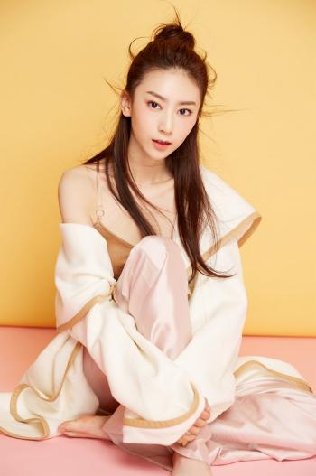 女星赵艺图片 _ 第(6)张
