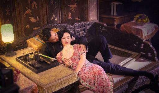 章子怡图片章子怡最新时尚封面图片 恋情甜美人比花娇第2张