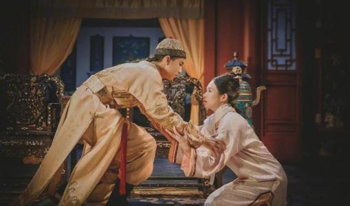 高清皇帝龙袍王俊凯《演员的诞生》节目剧照图片第5张