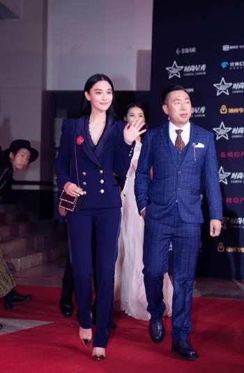 高清中国内地女演张馨予优雅气质性感写真图片桌面壁纸第4张