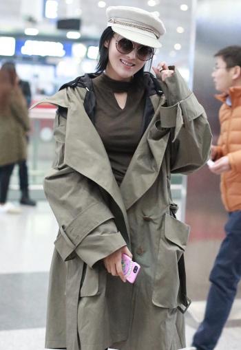 高清中国内地女演张馨予优雅气质性感写真图片桌面壁纸第3张