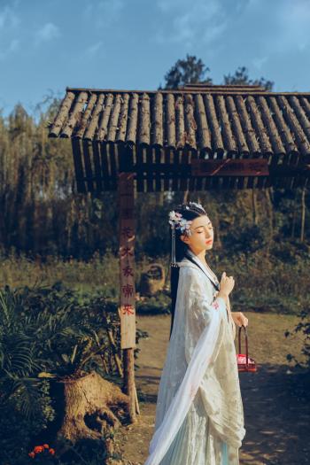 汉服美女图片 _ 第(9)张