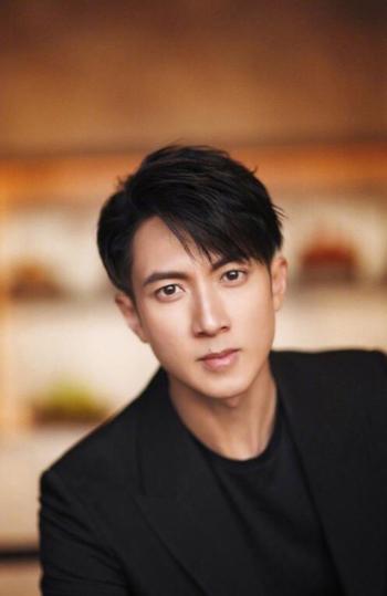 吴尊最新时尚杂志封面写真图片第3张
