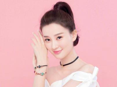 高清中国内地黑龙江省哈尔滨女演员乔欣清爽率性写真图片桌面壁纸第1张