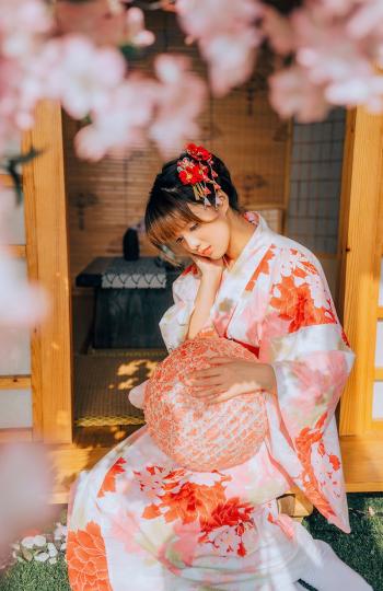 和服美女第3张