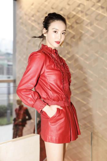 高清中国内地女演员美女尤靖茹性感迷人活动照高清图片第2张