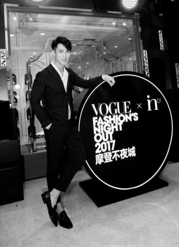 吴尊图片 吴尊西服造型魅力杂志写真第3张