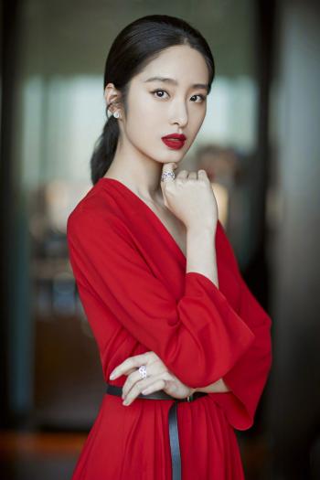 杨采钰图片 _ 第(4)张