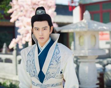 中国内地湖北省咸宁影视男演员黄宥明英俊儒雅时尚写真图片桌面壁纸第2张