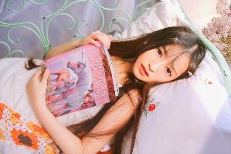 章子怡图片章子怡最新时尚封面图片 恋情甜美人比花娇第0张