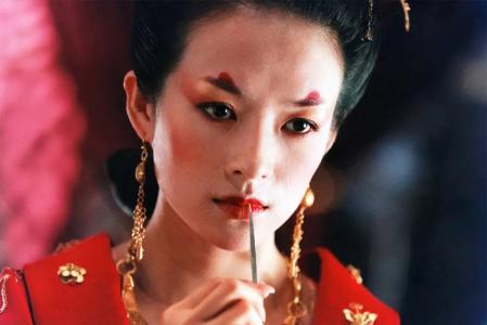 章子怡图片章子怡最新时尚封面图片 恋情甜美人比花娇第3张