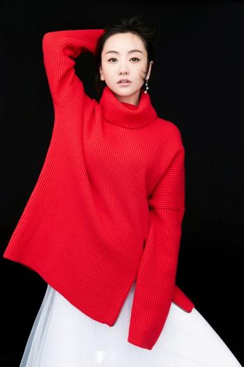 高清中国内地云南保山女演员杨蓉透视纱裙高清手机壁纸第0张