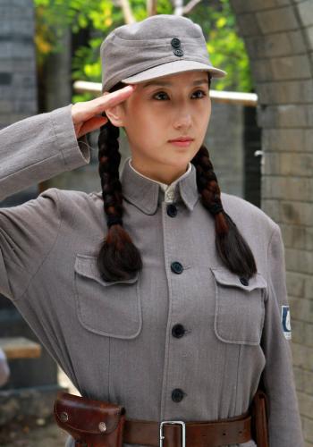 赵丽颖性感露肩写真手机壁纸第2张
