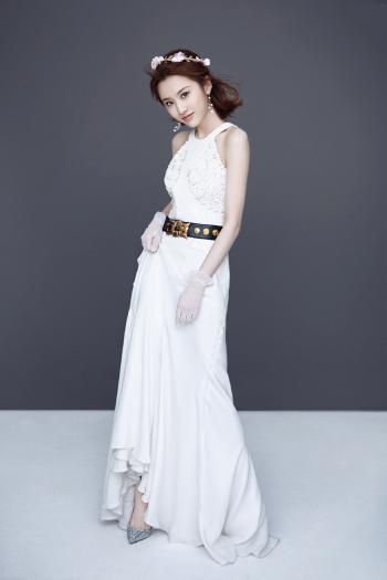 中国内地女演员谋女郎张慧雯如梦如幻唯美写真图片第3张