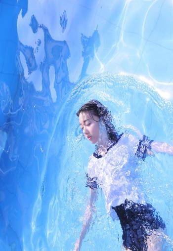 高清中国内地云南保山女演员杨蓉性感迷人写真图片桌面壁纸第3张