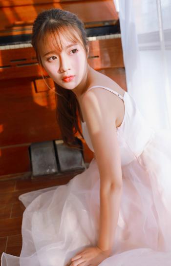 性感亚洲国产小嫩模福利四区蕾丝长腿美女高清诱惑美女性感图片第2张