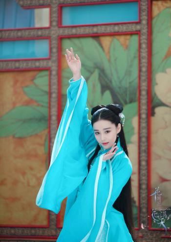 张馨予图片 _ 第(3)张