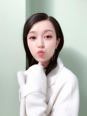 文咏珊性感时尚魅力写真图片第3张
