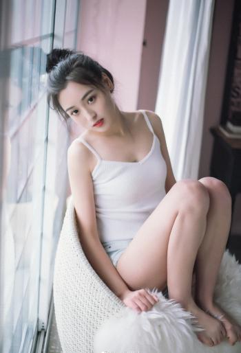 美女热裤图片 _ 第(10)张
