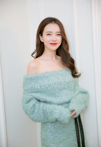 高清北京女孩黄一琳性感时髦写真图片第3张