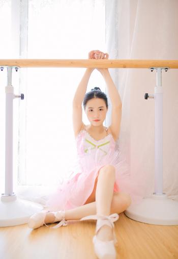 艺校美女图片 _ 第(6)张