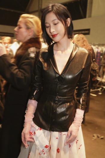 张俪图片 _ 第(9)张