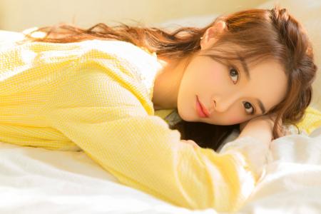 波霸美女图片 _ 第(9)张