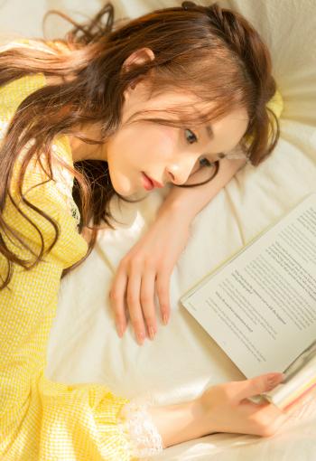 波霸美女图片 _ 第(13)张