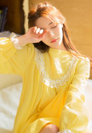 波霸美女图片 _ 第(14)张