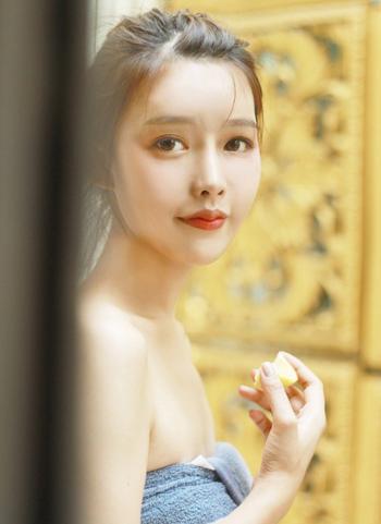 中国影视湖北黄石女演员陈数美艳气质性感黑白写真图片第5张