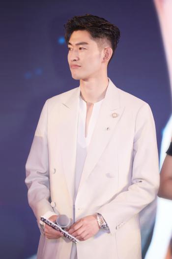 张翰图片 _ 第(8)张
