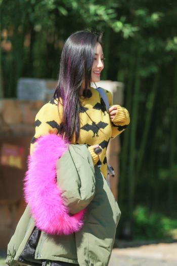 贾乃亮李小璐甜馨一家三口庆生写真大片第5张