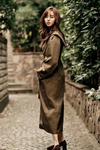 高清韩国女演员美女金所炫时尚杂志写真图片第0张