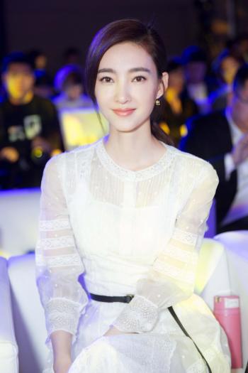 气质美女王丽坤清新素雅纯净至美艺术写真图片第3张