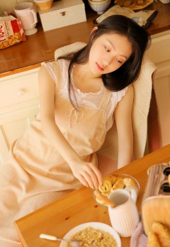 美女模特泳装性感私房诱惑写真图片第2张