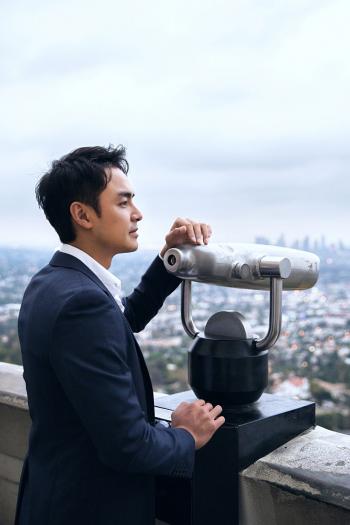 台湾省新北市板桥区男演员明道时尚高清写真图片桌面壁纸第2张